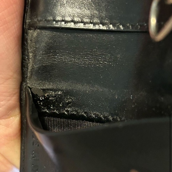 Authentic Prada Key Holder Case Black Patent Leather Silver Hardware - Picture 7 of 10